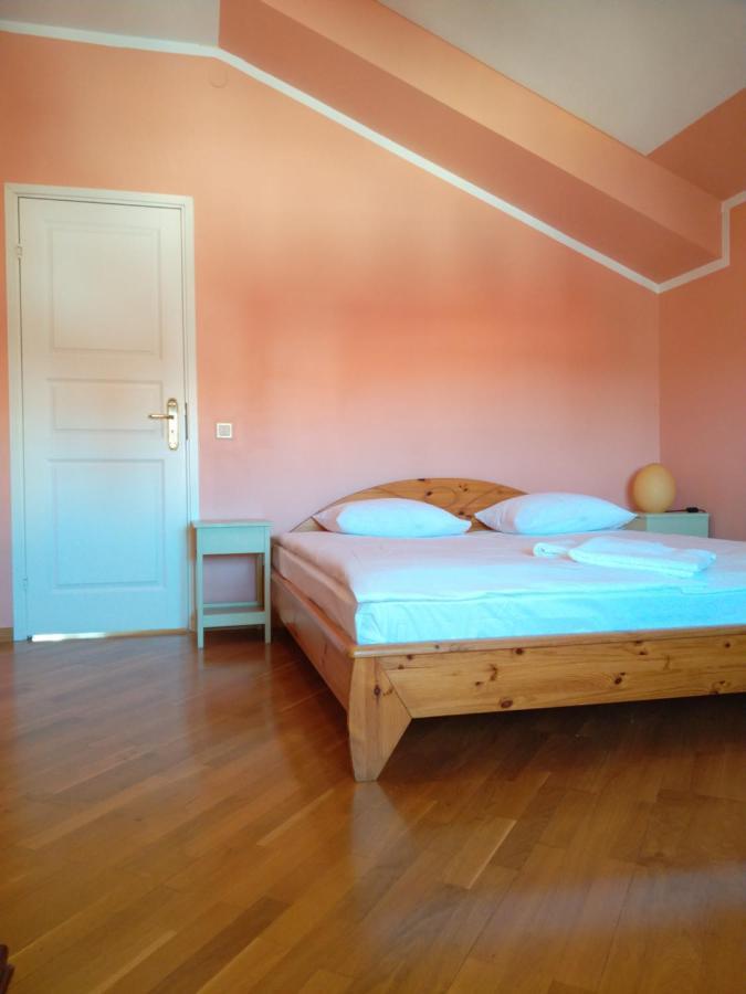 Apartamento Dictumfactum-Vene 4 Tallin Exterior foto
